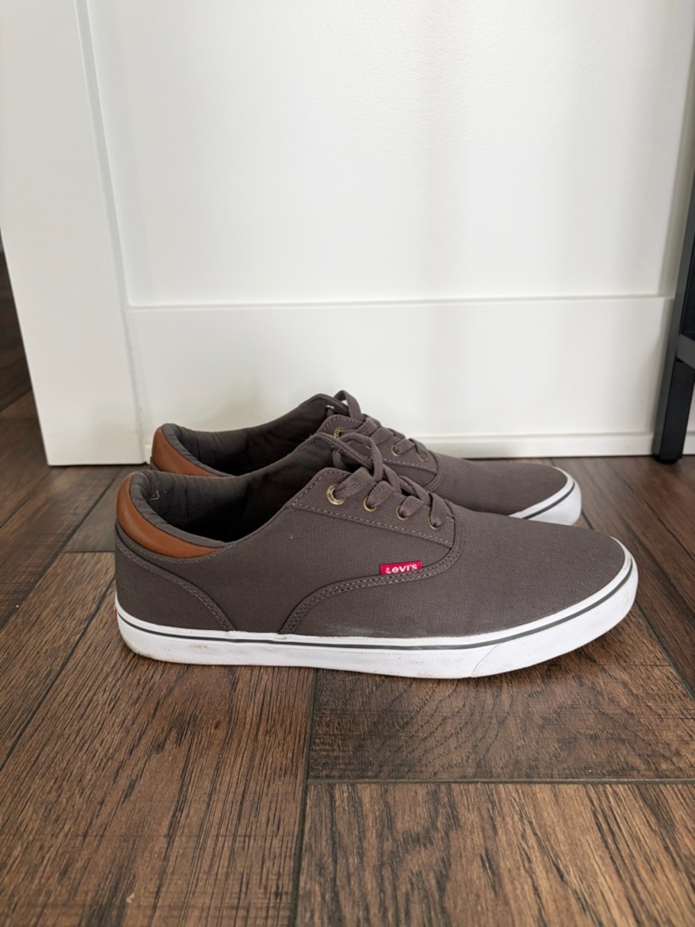 Levi’s Men's Comfort Canvas Sneakers